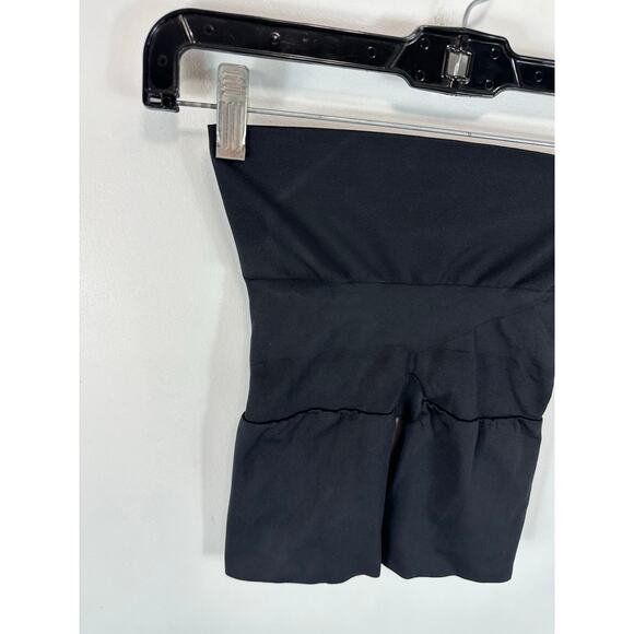 Assets By Spanx Mid Thigh Shaper Shorts Black Size Small - Picture 9 of 12